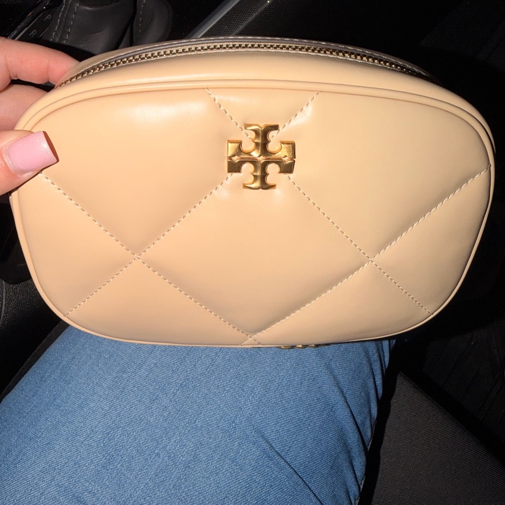 Tory Burch Beige Quilted Cosmetic Case